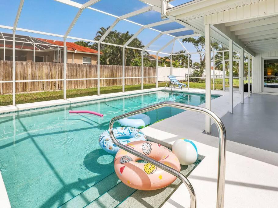 Elevated 1152 - Serene Family Friendly 4 Bed Pool Home Marco Island Eksteriør billede