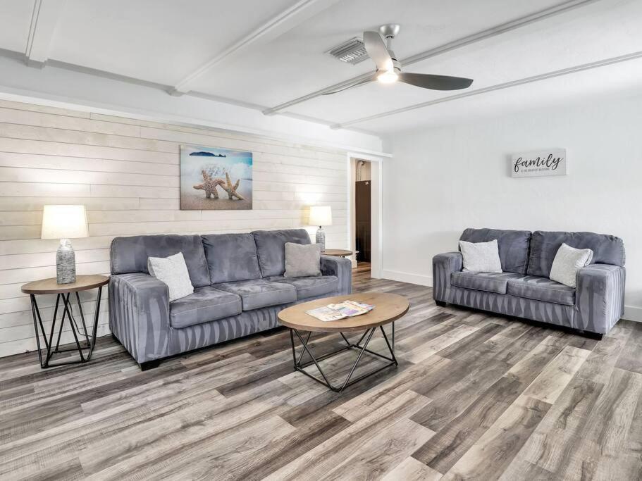 Elevated 1152 - Serene Family Friendly 4 Bed Pool Home Marco Island Eksteriør billede